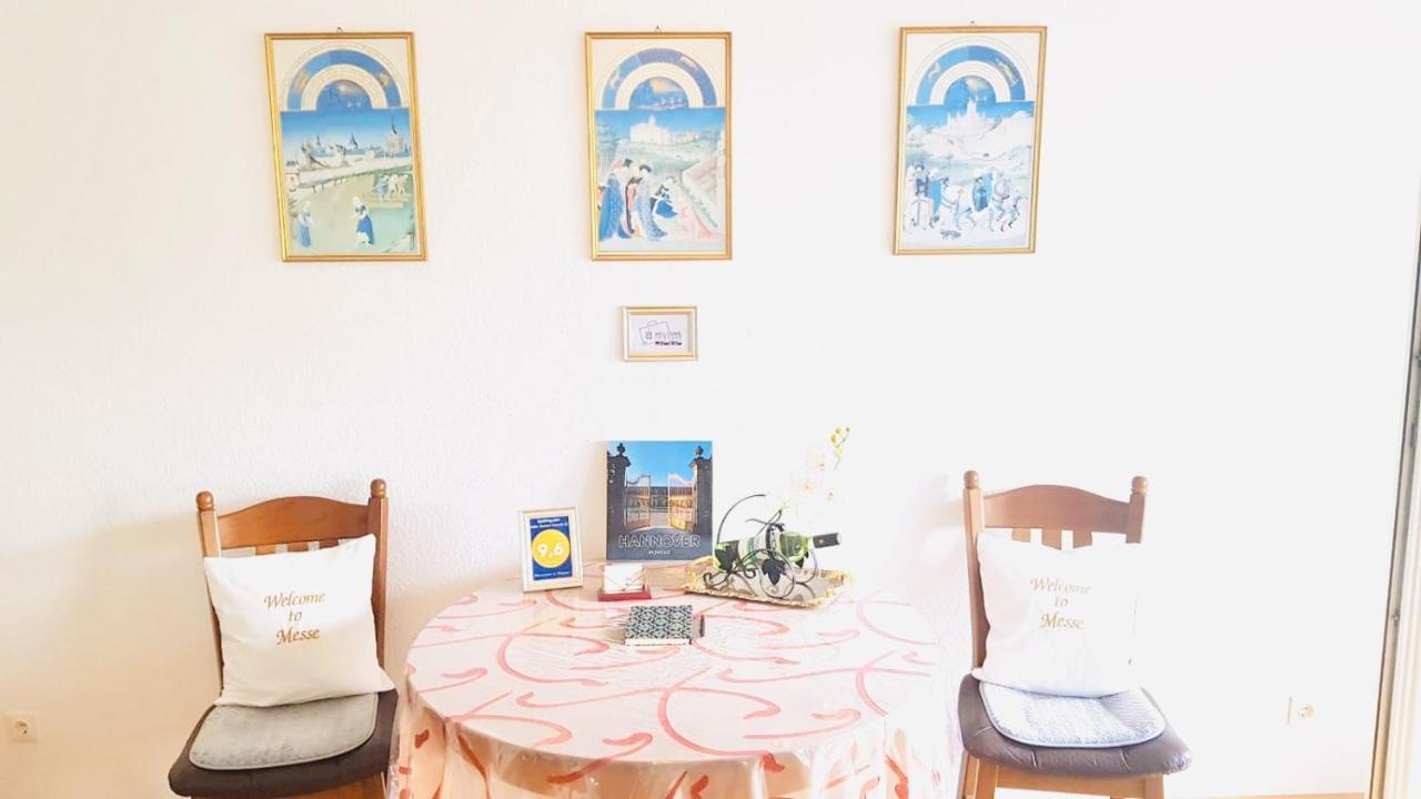 Welcome To Messe!-Two-Bedroom Apartment&Balcony Hannover Eksteriør bilde
