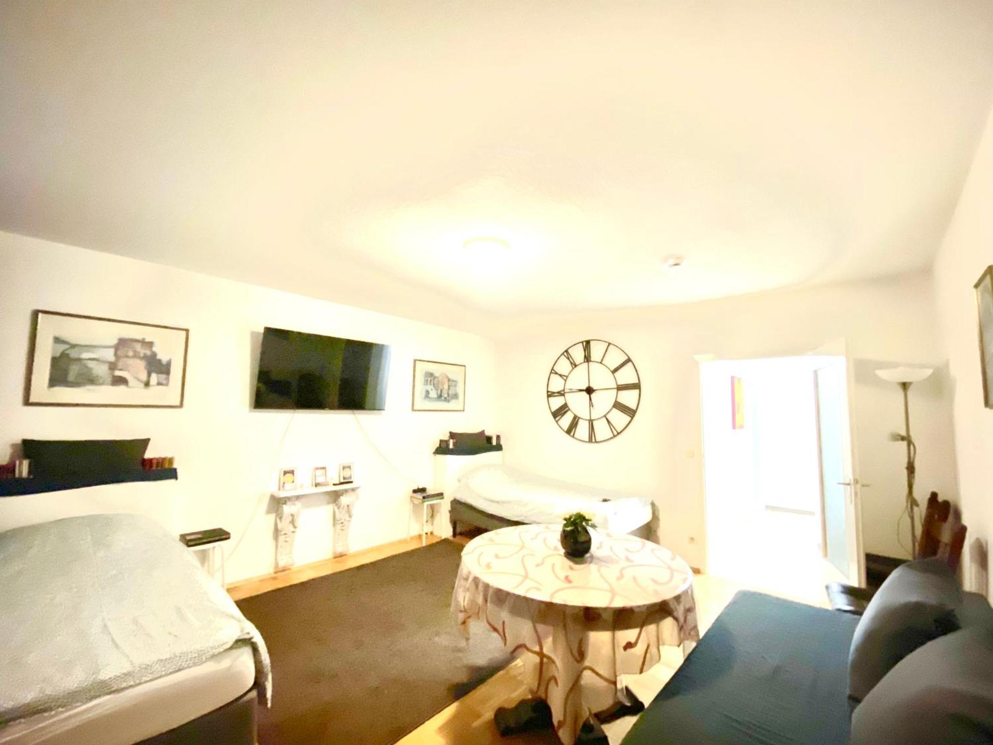 Welcome To Messe!-Two-Bedroom Apartment&Balcony Hannover Eksteriør bilde